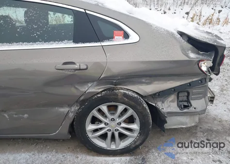 2018 Chevrolet Malibu Lt из США, поврежденный, VIN 1G1ZD5ST1JF112815